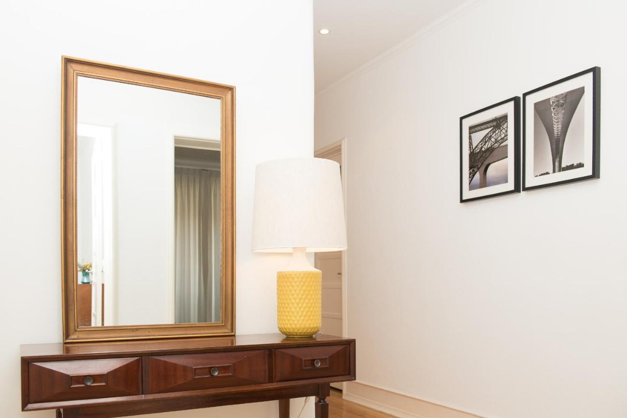 Flattered To Be In Lisboa Apartment Luaran gambar